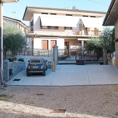 La Casa Di Anna Lägenhet Domegliara Exteriör bild